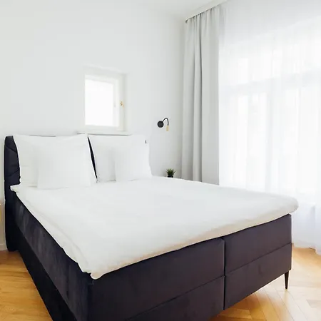 Lejlighed Hestia Barons *