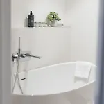 Hestia Barons Apartament *