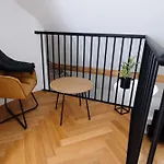 Hestia Barons Appartement *